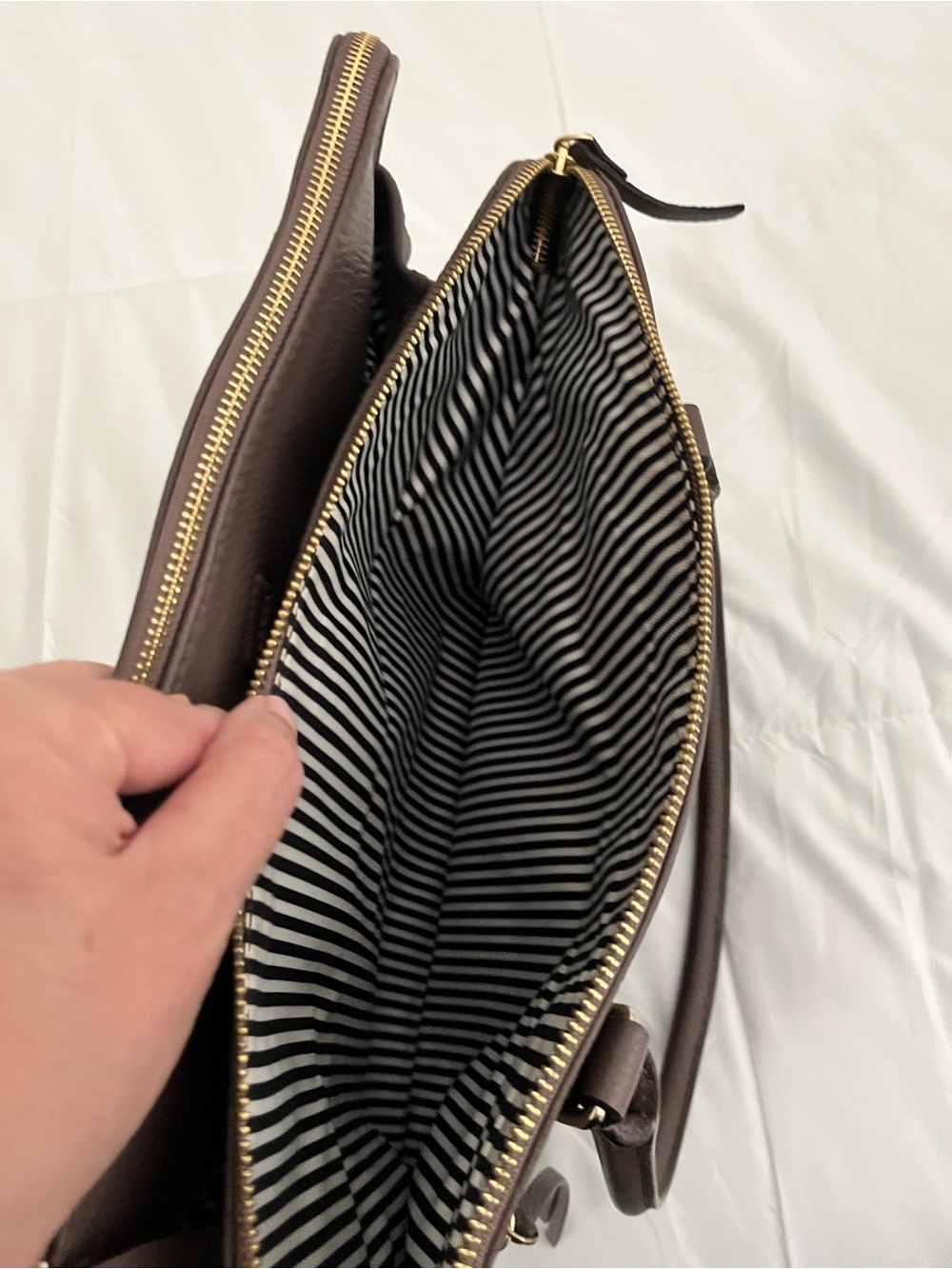 Kate Spade brown pebbled leather handbag - Picture 9 of 15